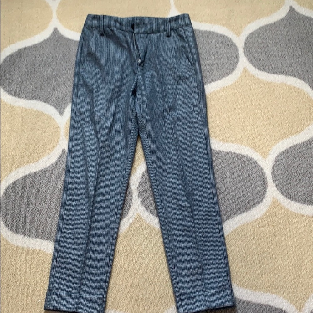 Wool pencil pants